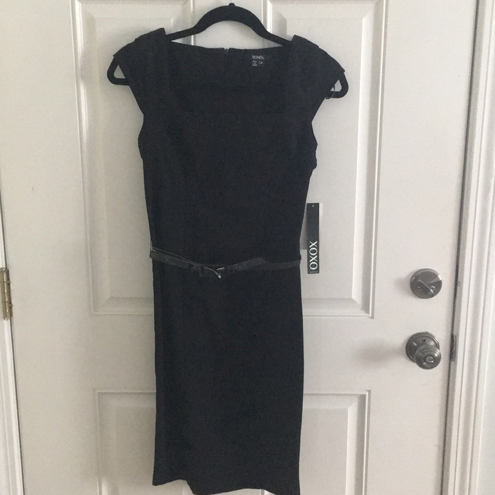Cute stretch “little black dress” 7/8 from xoxo